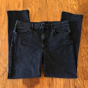 Joe’s Jeans Black Straight Leg Size 31